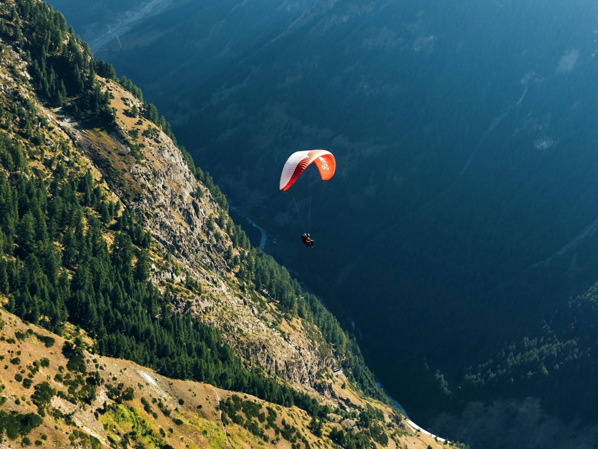 Matterhorn Gleitschirmflug