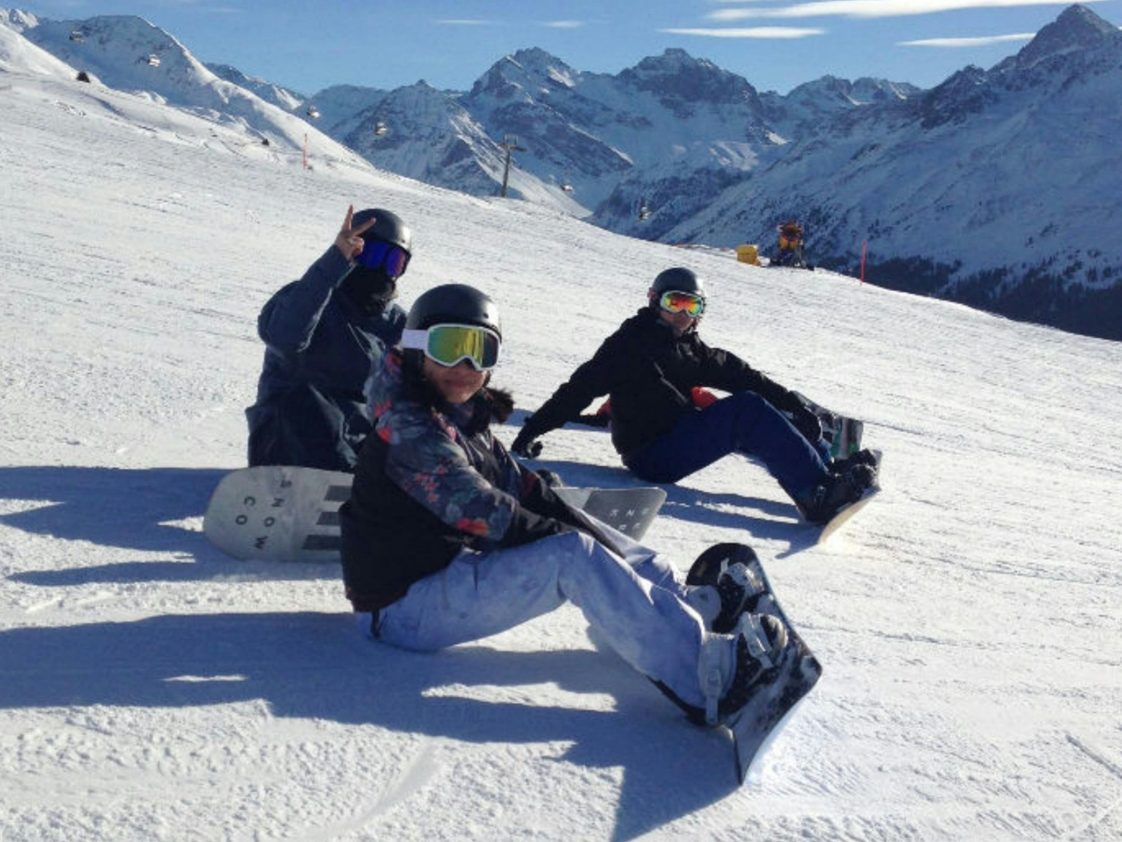 Curso de snowboard en grupo reducido para principiantes en Davos
