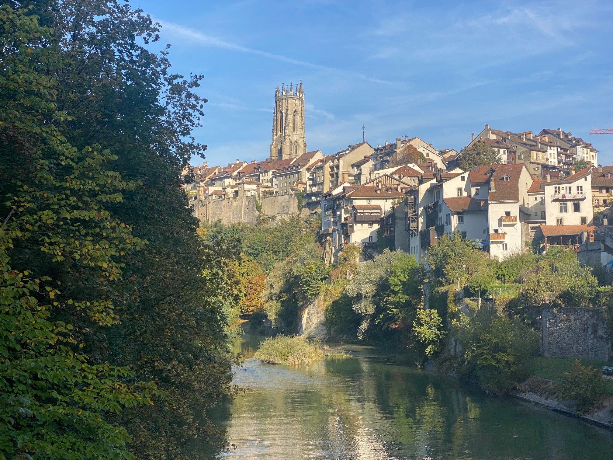 "Cari-Kode: Ancaman Naga Api" Permainan Escape Outdoor Fribourg