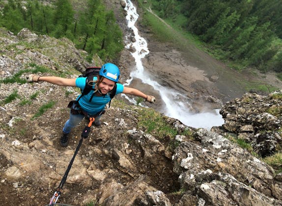 Kletterin und Engstligenfall