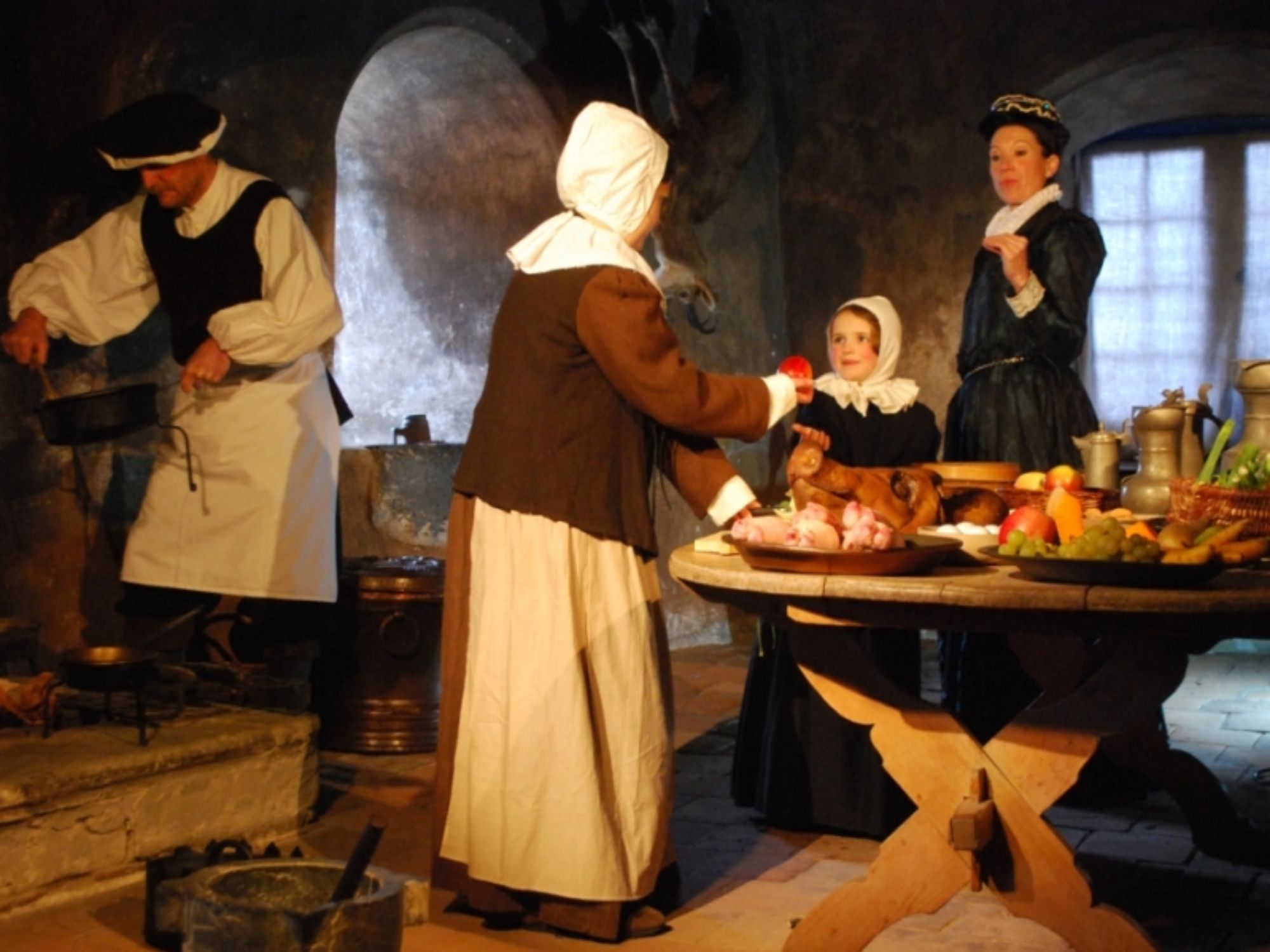 schloss-spiez-museum-kueche3