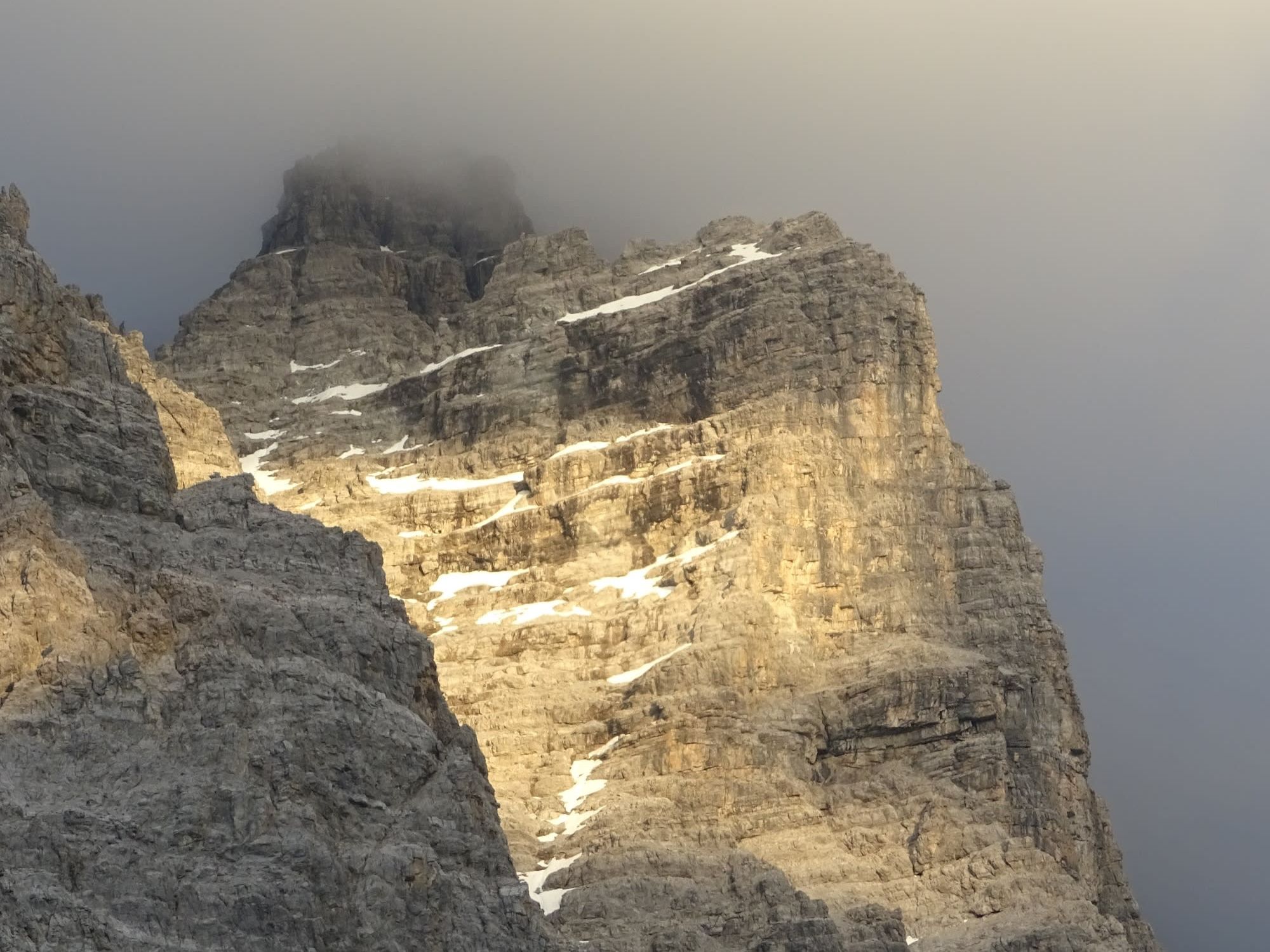 77a1968a28f2c0304916524b2f1a813b