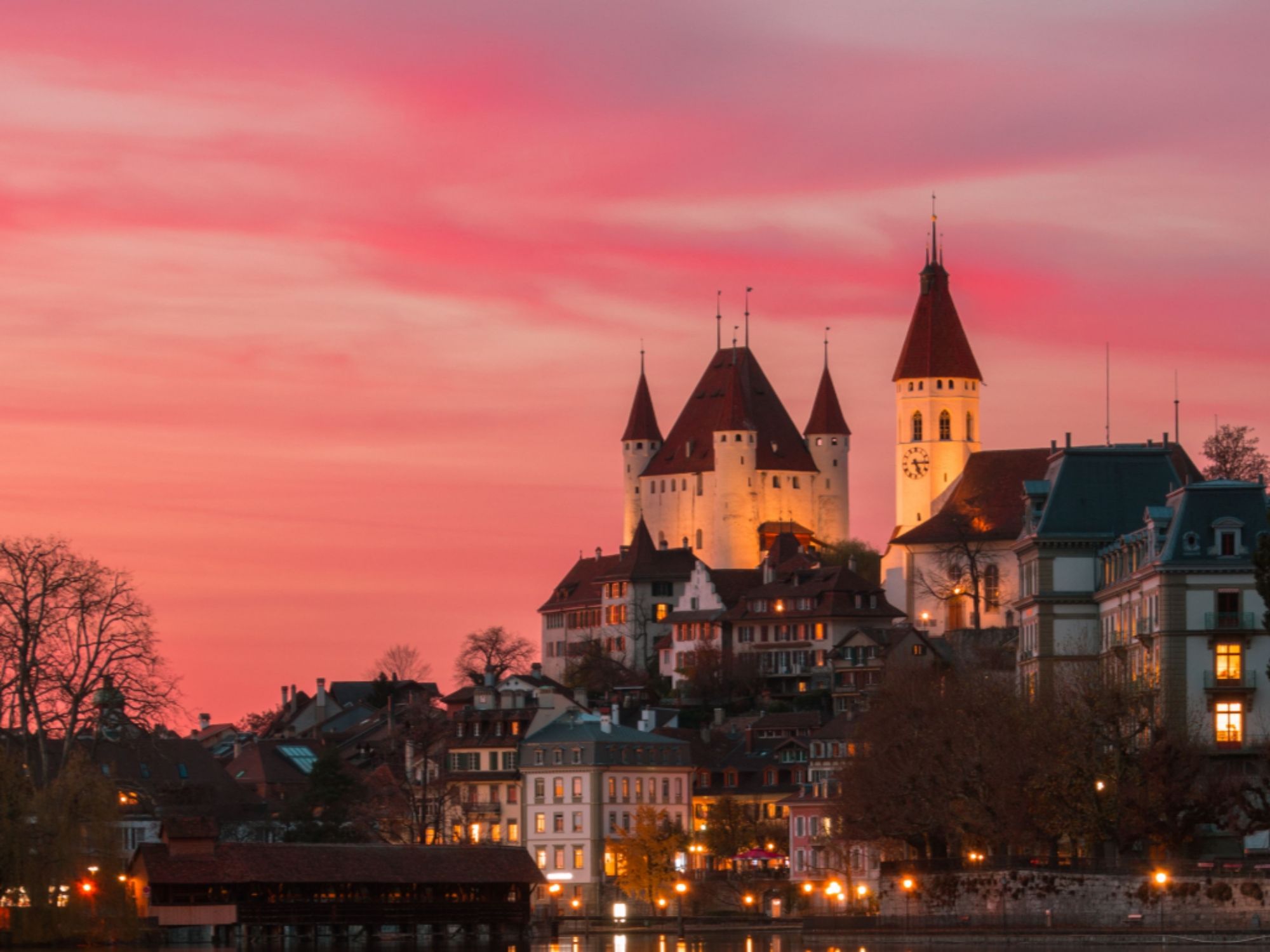 "HERSTORY" Visita Guiada ao Castelo de Thun para Grupos