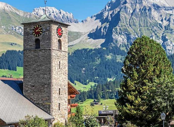 Der Alltag im Bergdorf Adelboden mit Apéro