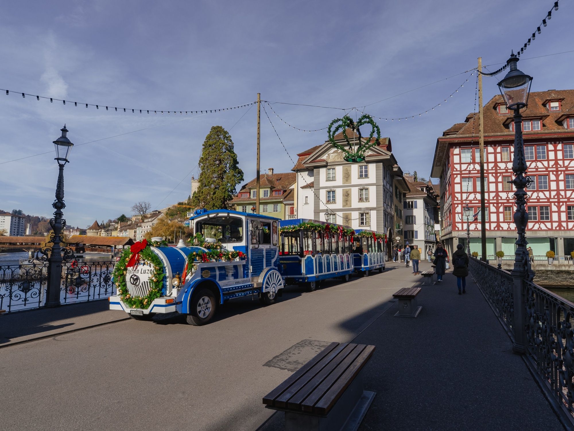 TS_Christmas Train Lucerne (1)