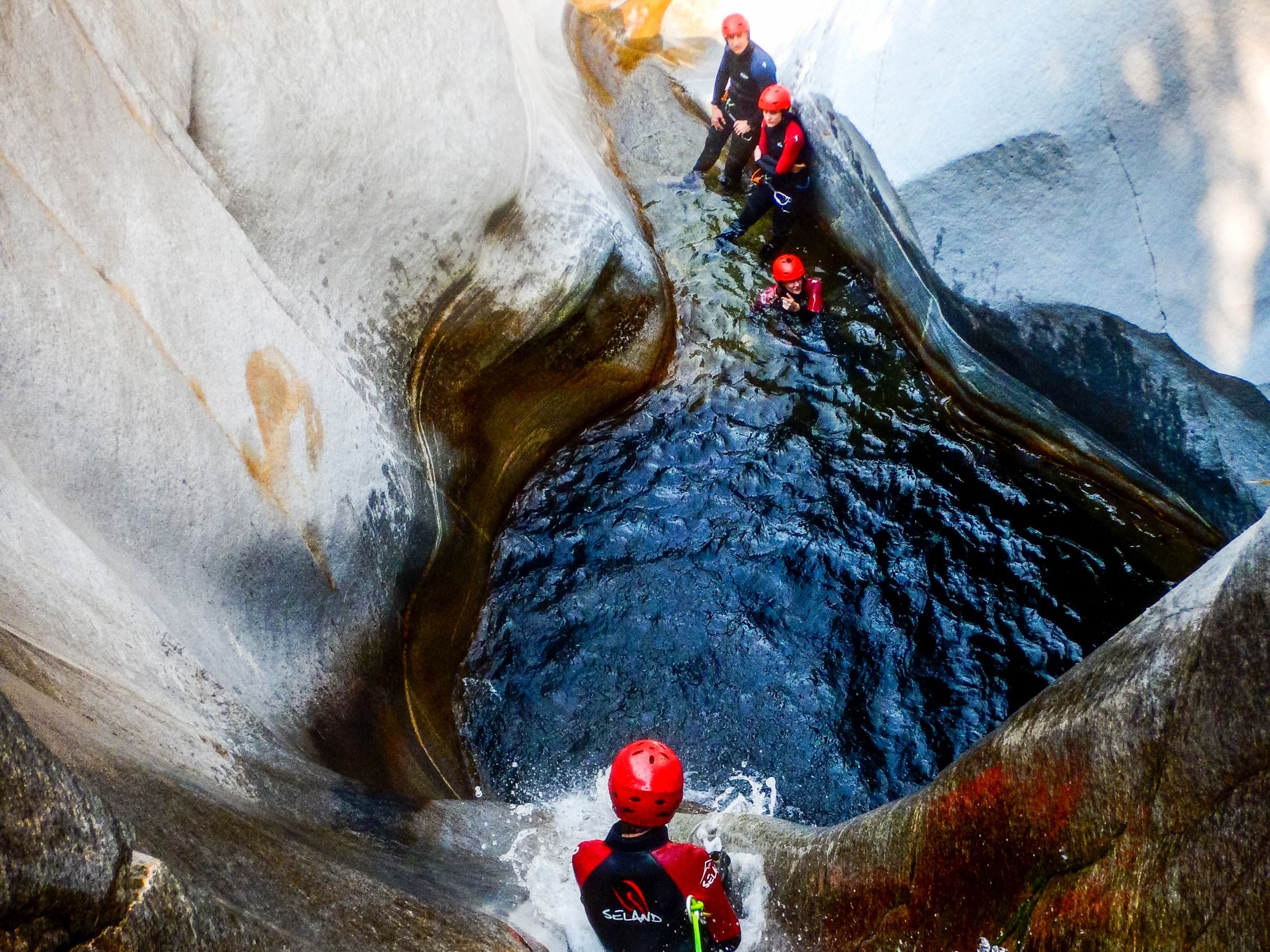 Swiss River Adventures GmbH Canyoning Boggera (16)