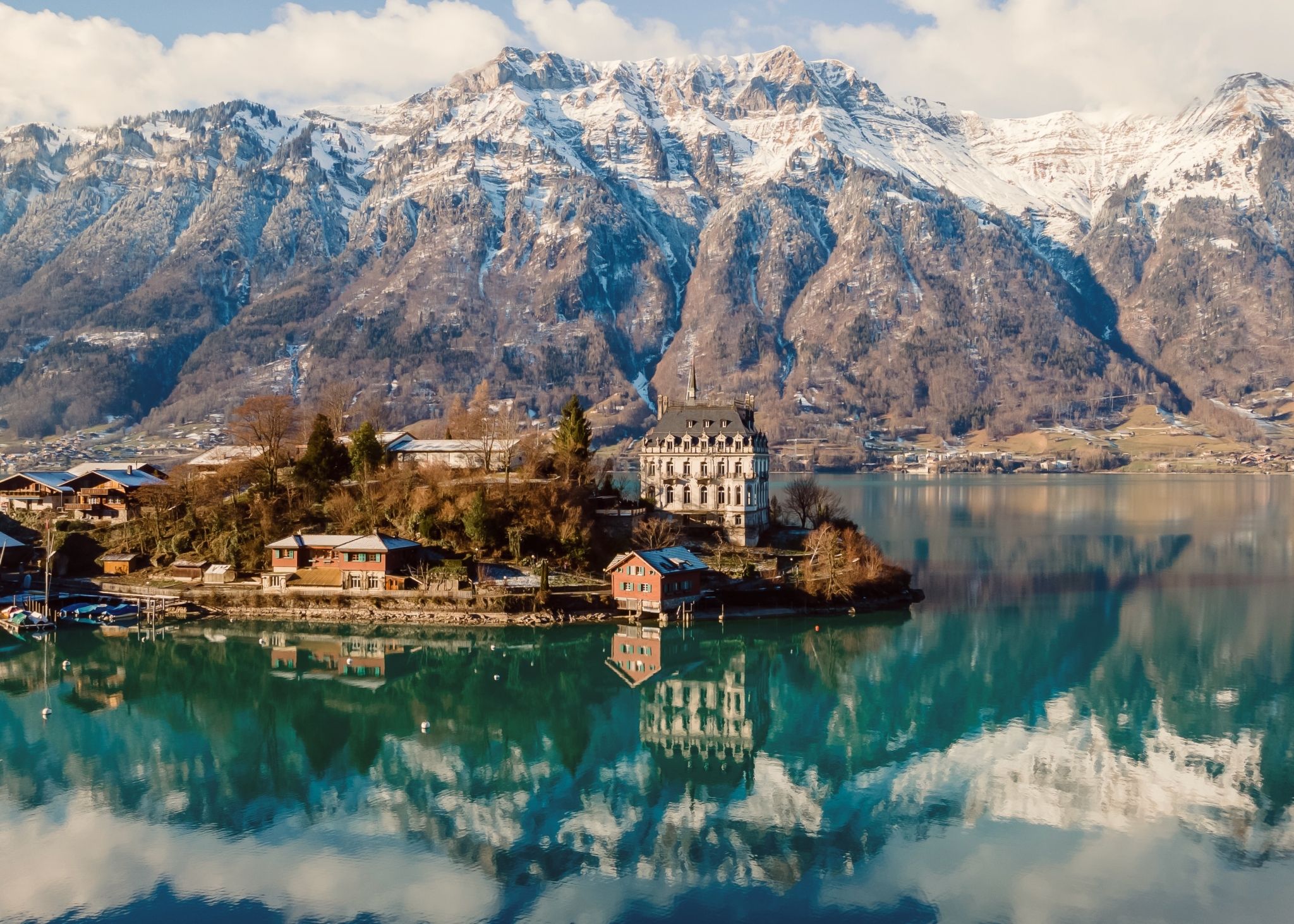 Velo Galben Lacul Brienz