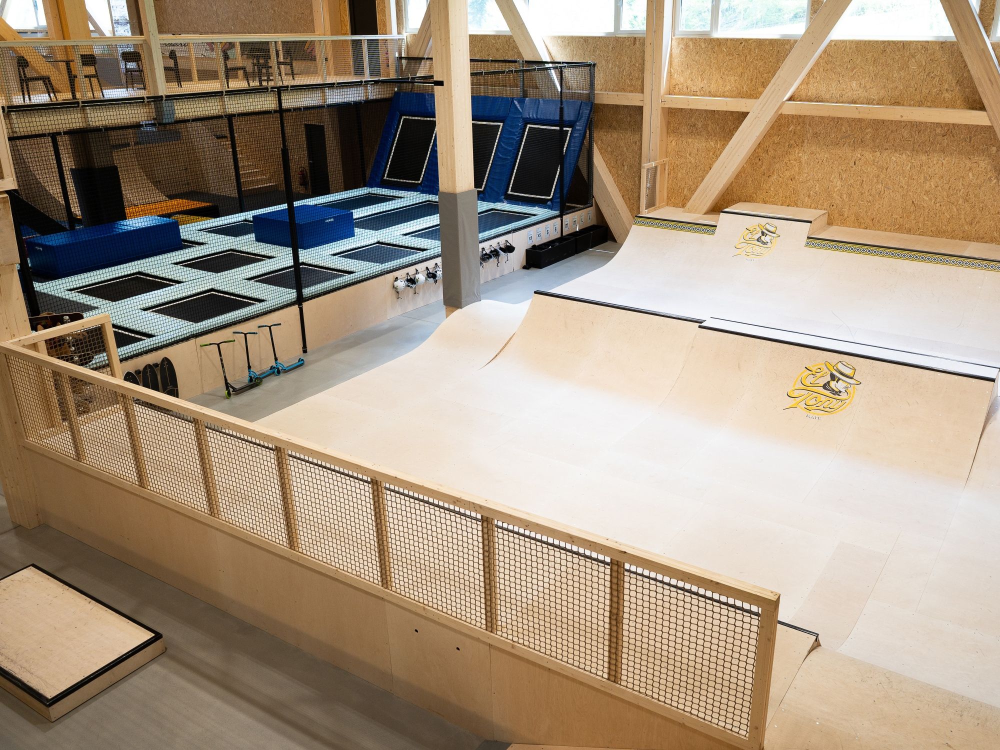 pända-skateboard-freestyle-minirampe-petite