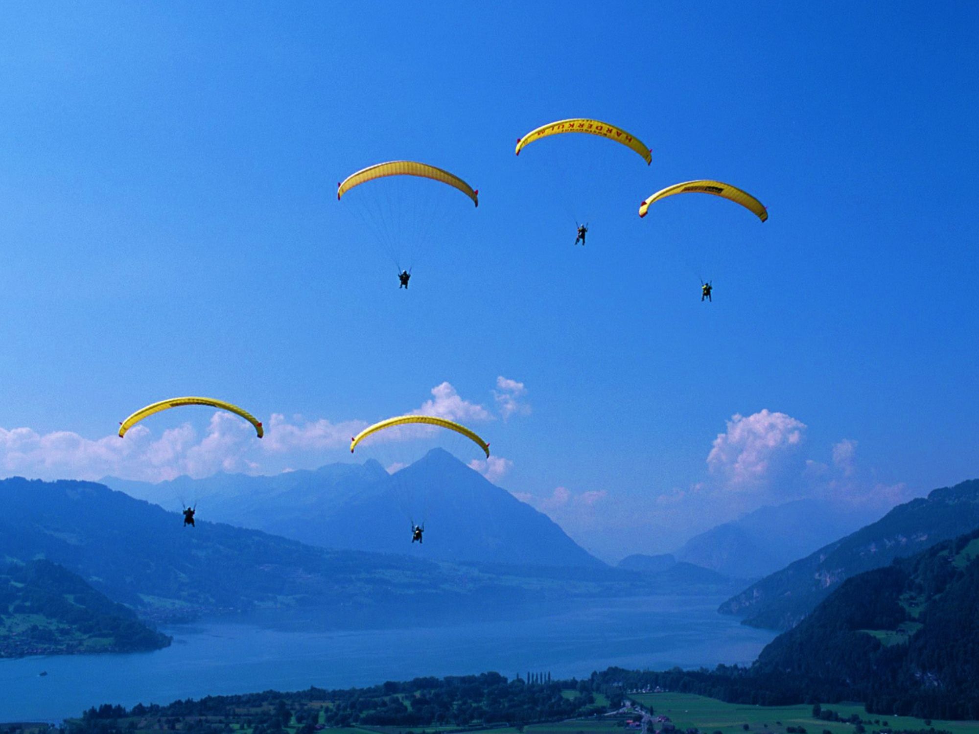 kt-2020-360-keytours-екскурсії-swisstours-інтерлакен-парапланінг2-2048-10