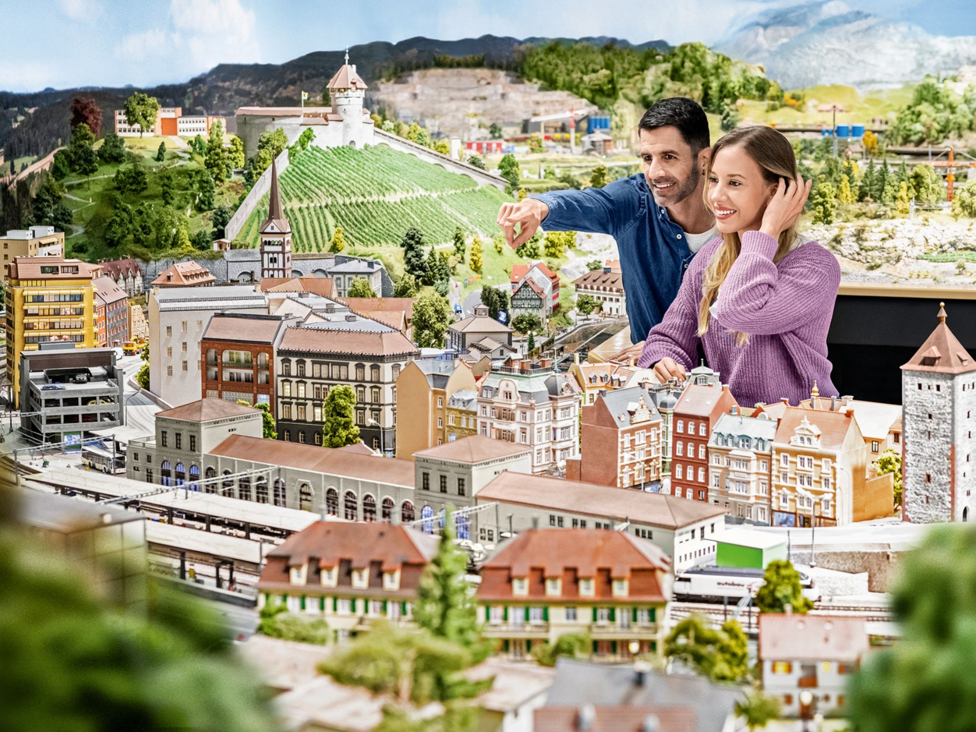 Besucher in der Ausstellung