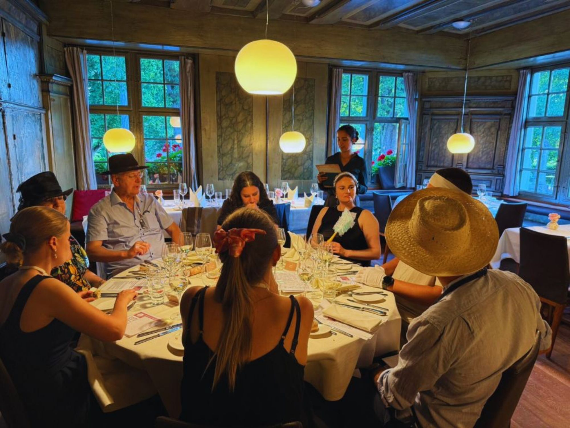 "Unseen Future Role Play" mordmiddag för små grupper i Zürich