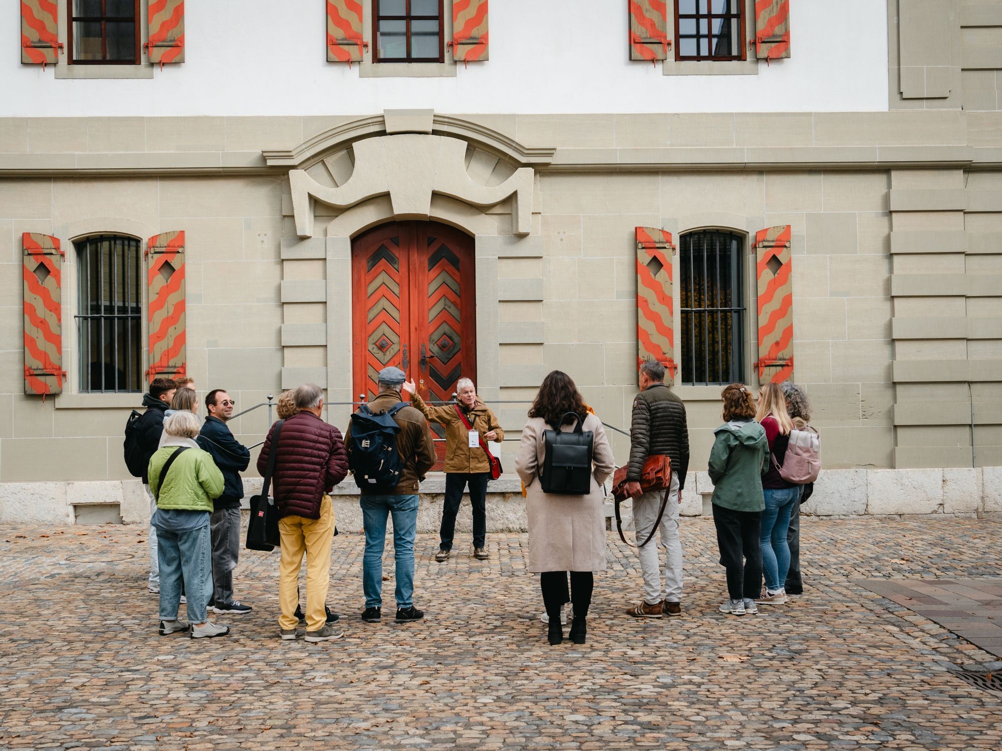 prohlidka-mesta-burgdorf-skupina-spodni-mesto-urs-bern-vitejte