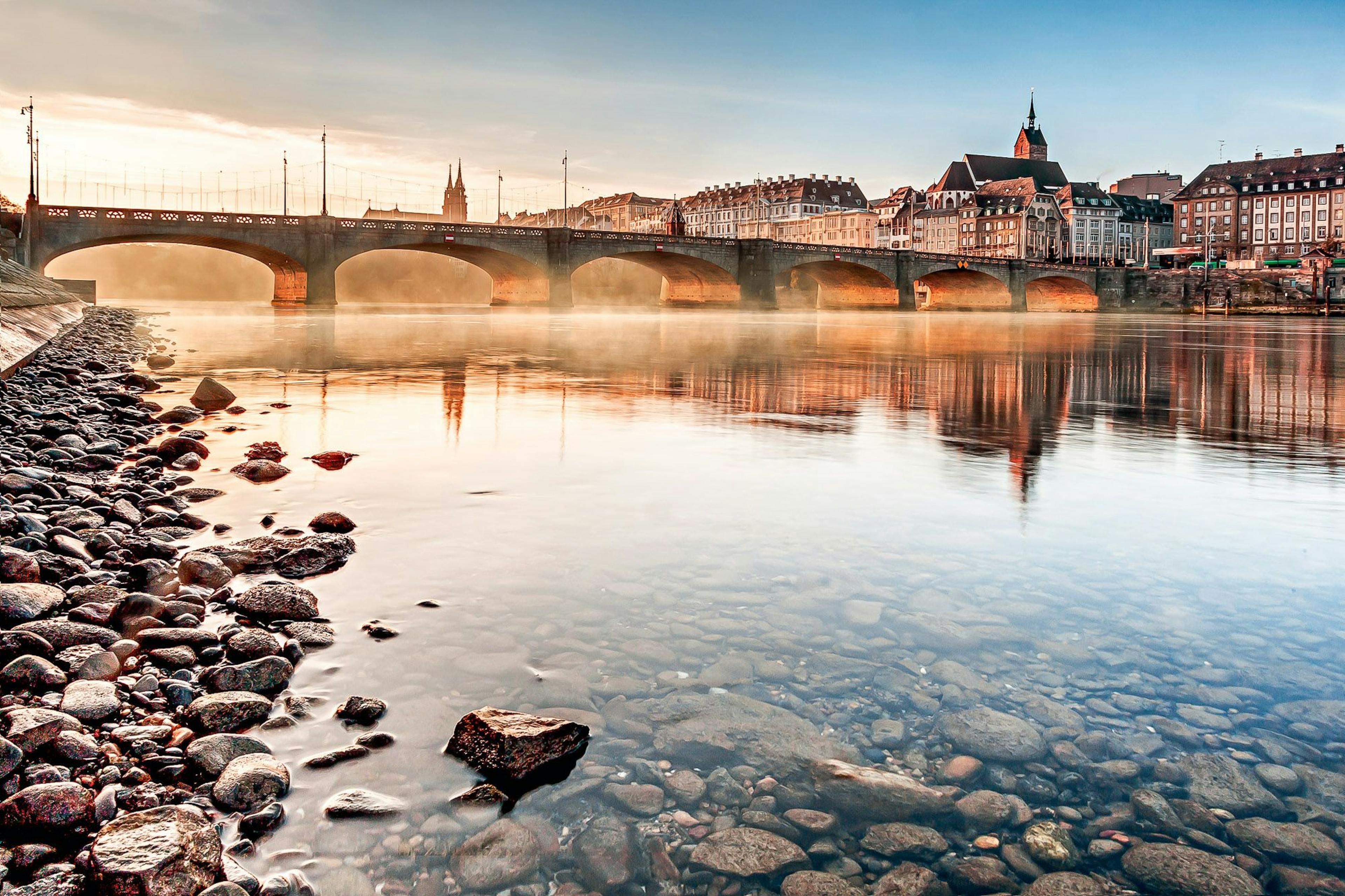 City of Basel on the Rhine (Photo: Switzerland Tourism, Jan Geerk)