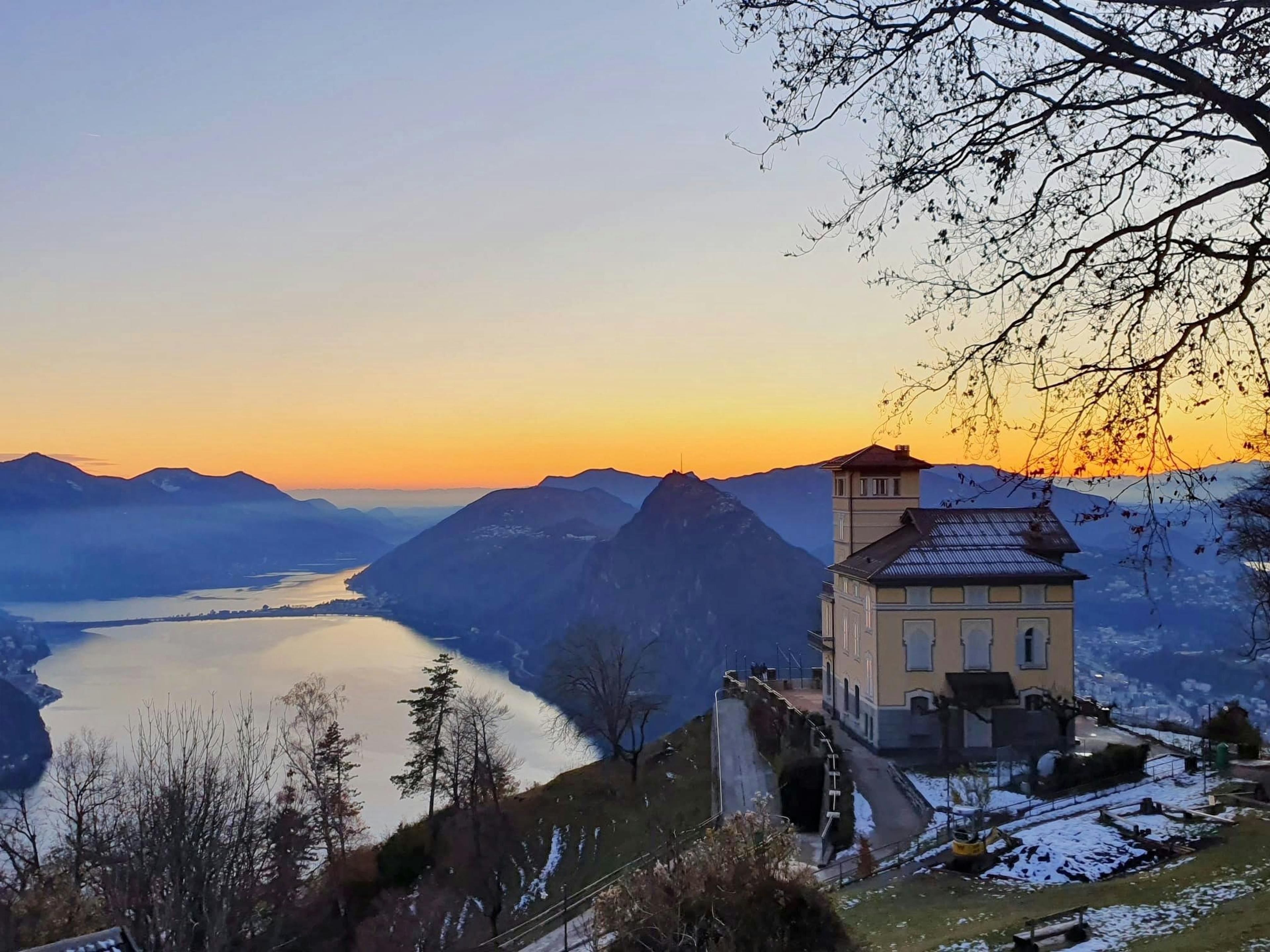 Funiculaire Monte Brè billet à partir de Lugano Cassarate