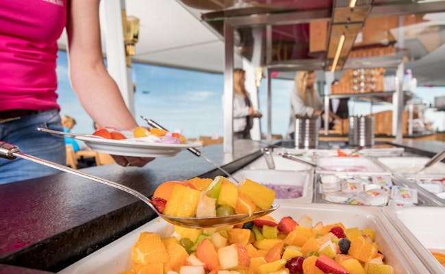 Brunch sul Schilthorn con buffet fresco e frutta