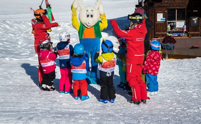 Kinder Unterricht Ski (Foto: Grindelwald Sports)