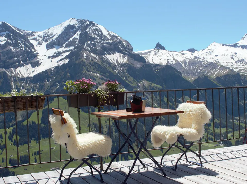 Tschentenalp Restaurant Terasse