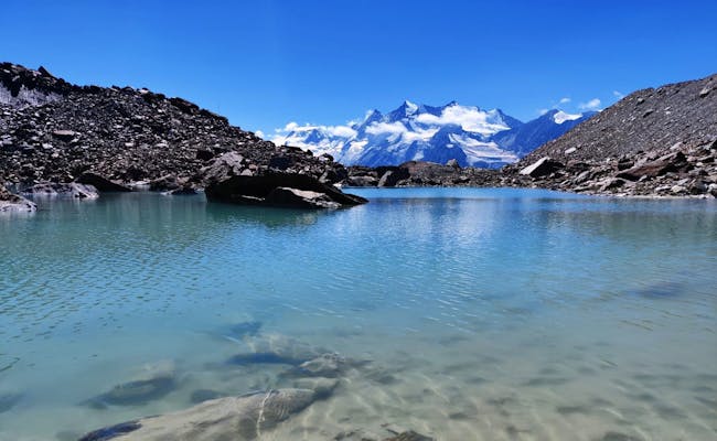 Mountain lake in Valais (Photo: Gabriela Keusch)