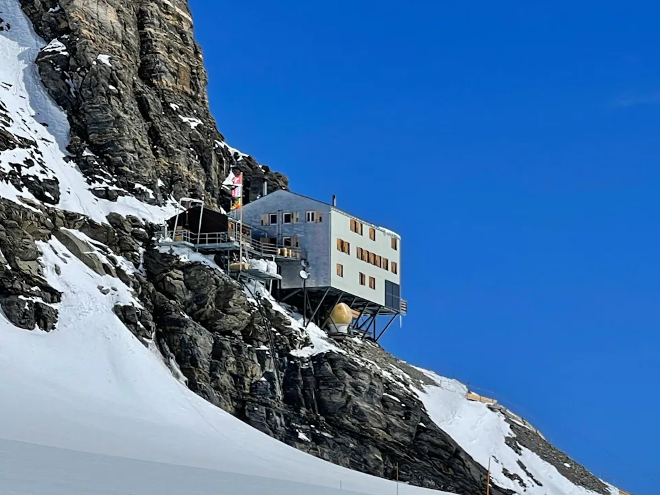 Mönchsjochhütte