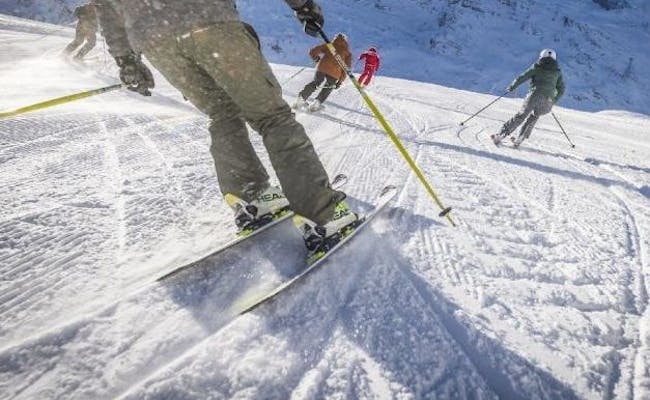 Ski school for adults (Photo: Zermatters)