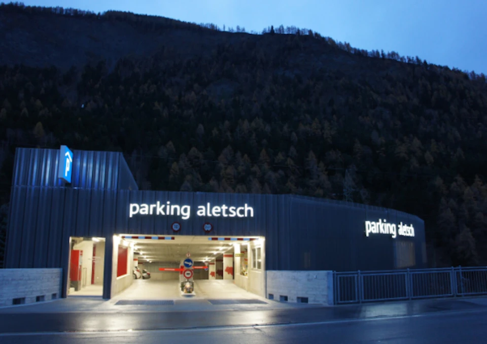 Aletsch Arena Parking
