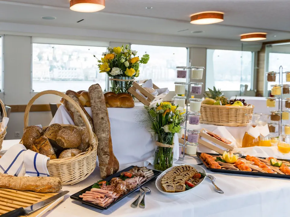 Brunch Schiff