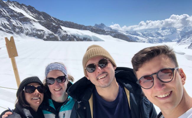 Il team di Swiss Activities sullo Jungfraujoch