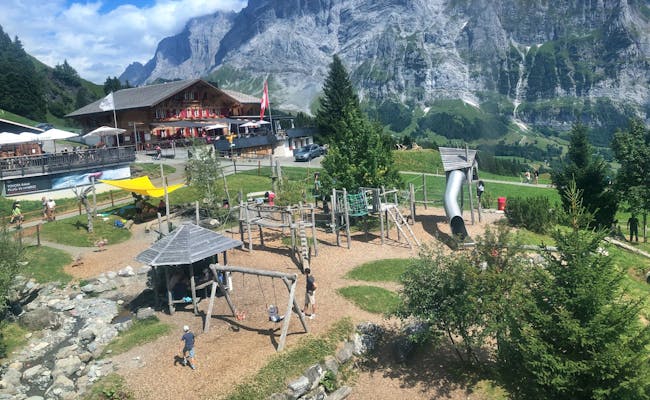Alpine playground Bort (Photo: Seraina Zellweger)