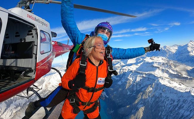 Paracadutismo a Interlaken, inverno, Skydive, paesaggio montano