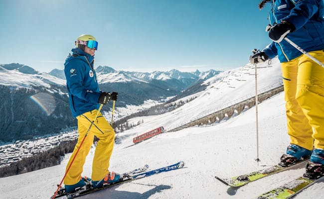 Skier à Davos Klosters (photo : Destination Davos Klosters Matthias Paintner)