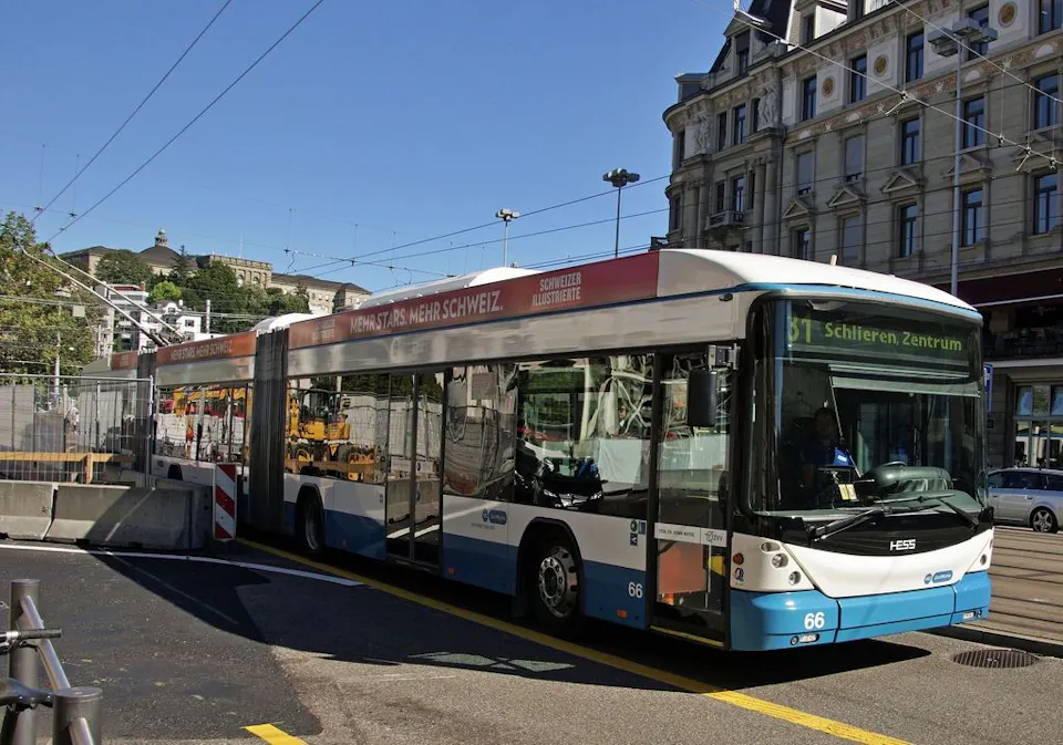 Kinderwagen Bus