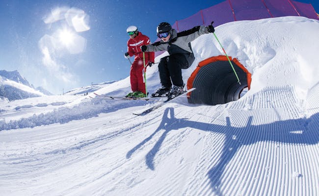 Skifahren (Foto: Arosa Tourismus)