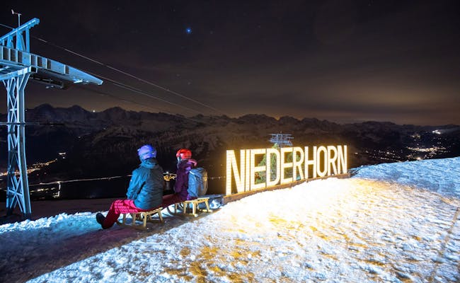 Slittino stellato sul Niederhorn (Foto: Interlaken Tourismus)
