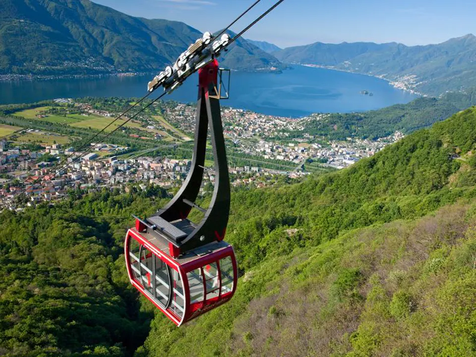 Tessin Bergbahnen Gondelbahn Orselina