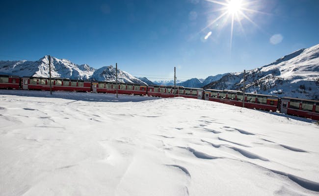 Bernina Express en hiver (photo : Swiss Travel System)