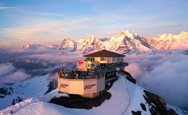 Schilthorn Piz Gloria (photo : Jungfrau Region)