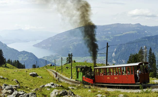 Voyage en locomotive à vapeur à la Schynige Platte (photo : Jungfraubahnen)