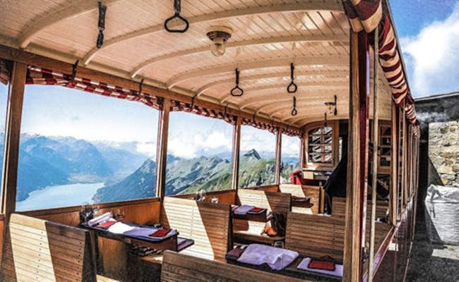 Salon Rouge (photo : Brienz Rothorn Bahn)