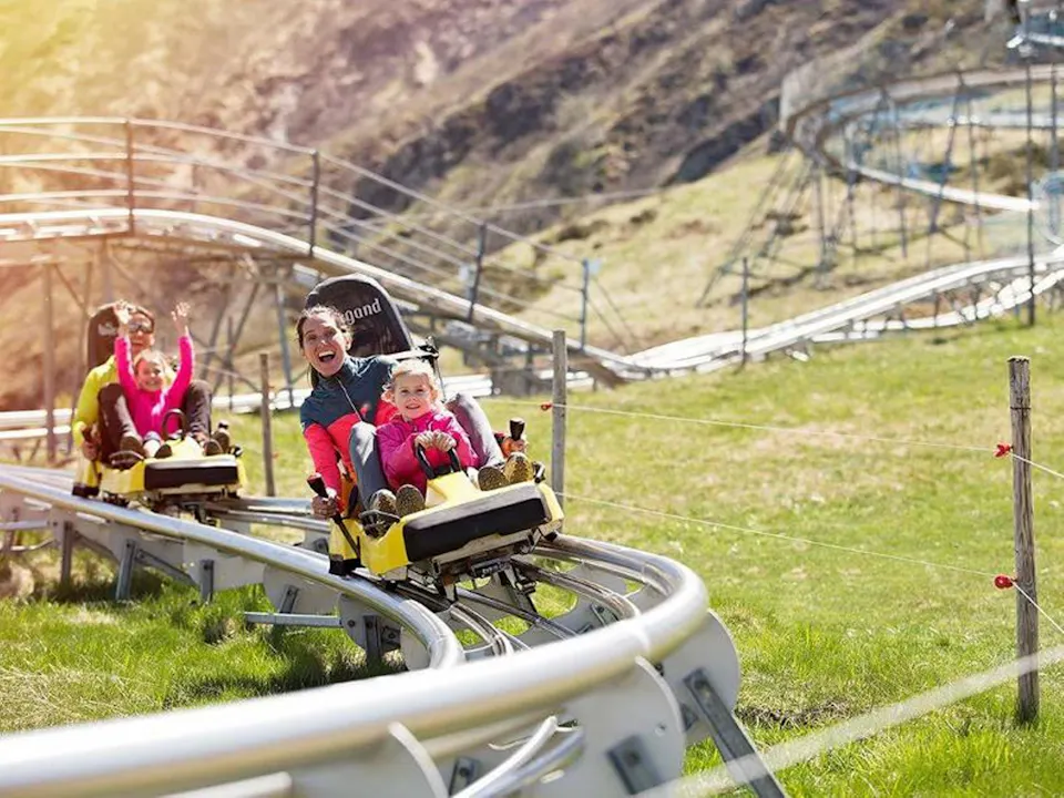 Monte Tamaro  Sommer  Rodelbahn