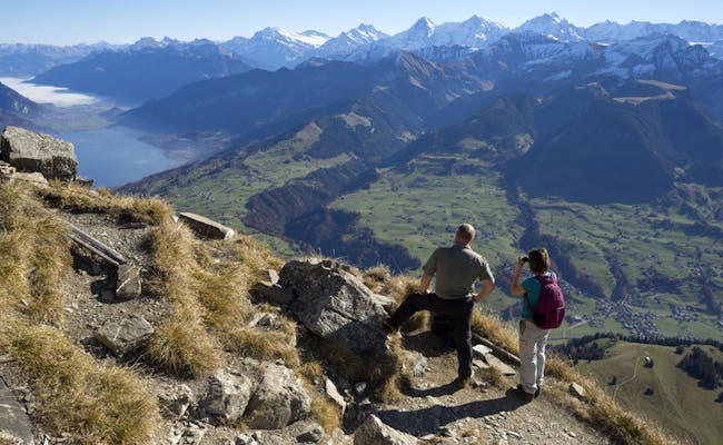Mountain hiking (Photo: Niesenbahn)