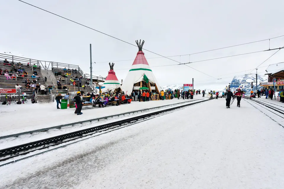 Kleine Scheidegg Winter Tipi