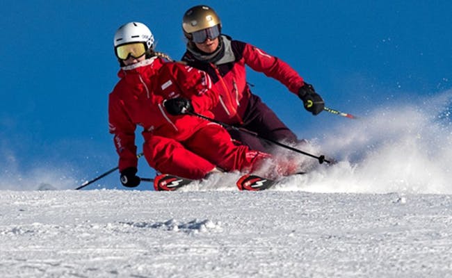 Skifahren: Privates Coaching mit Videoanalyse in Grindelwald, ideale Bedingungen auf der Piste.