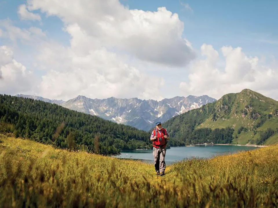Tessin Wandern Pioratal Weg der Seen