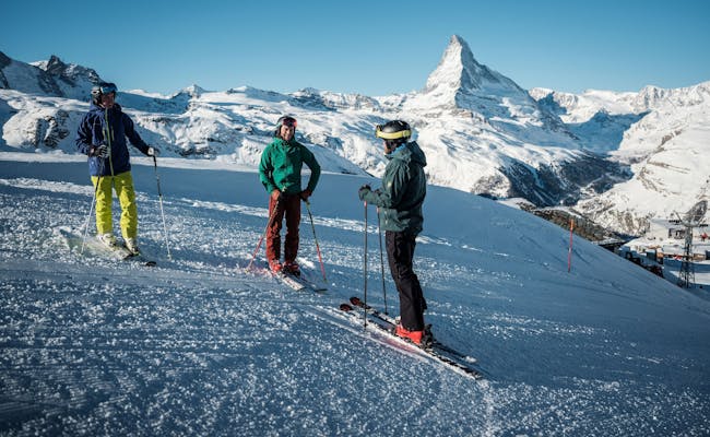  Skifahrer (Foto: Zermatt Tourismus © Pascal-Gertschen)