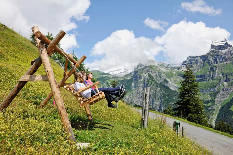 Brunni Engelberg Schaukel Bank