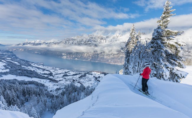 Skifahren (Foto: Heidiland Tourismus)