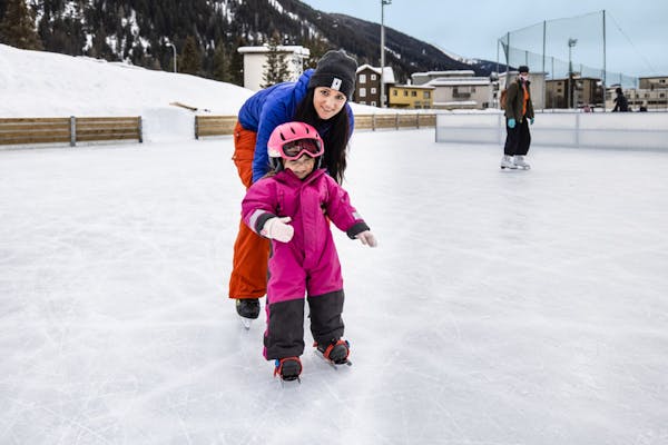  Eislauf (Foto: Destination Davos Klosters Martin Bissig)