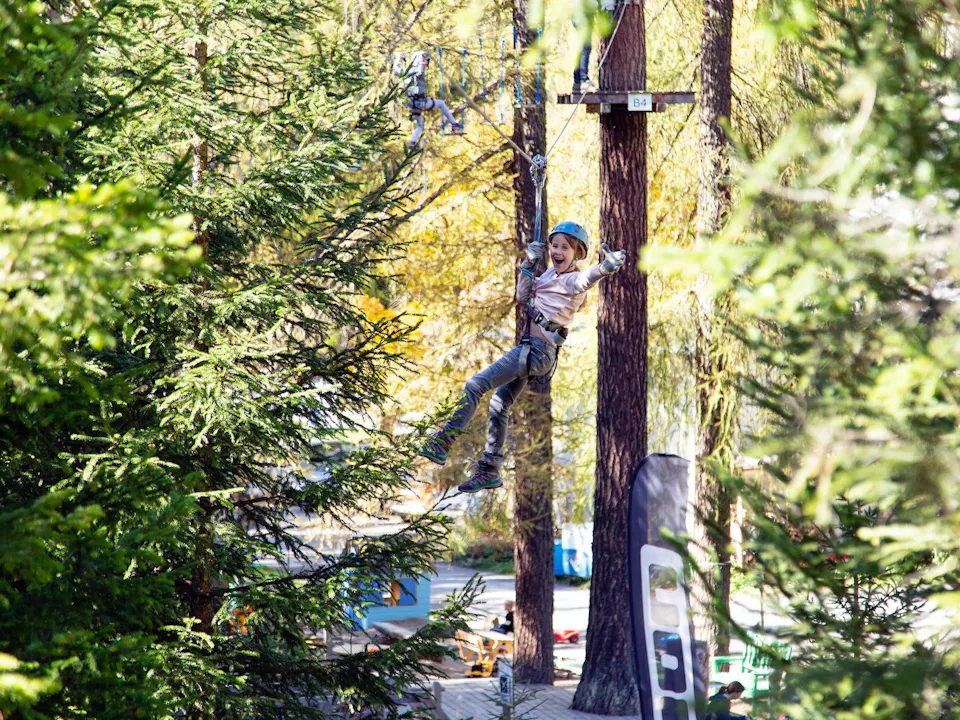 Seilparks in der Schweiz Adventure Park Davos