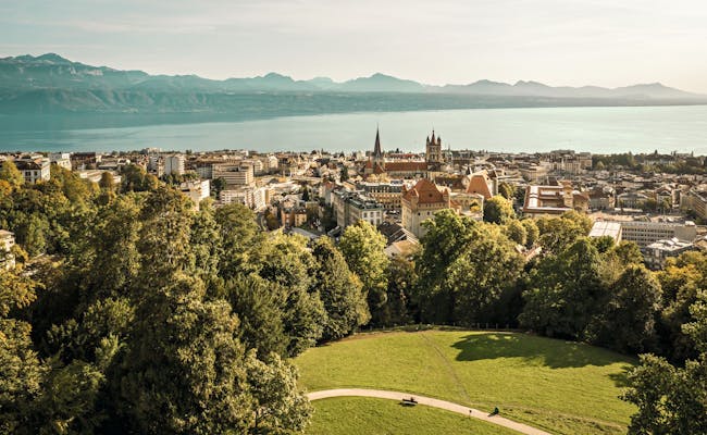 City of Lausanne on the lake (Photo: Switzerland Tourism Gigio Pasqua)