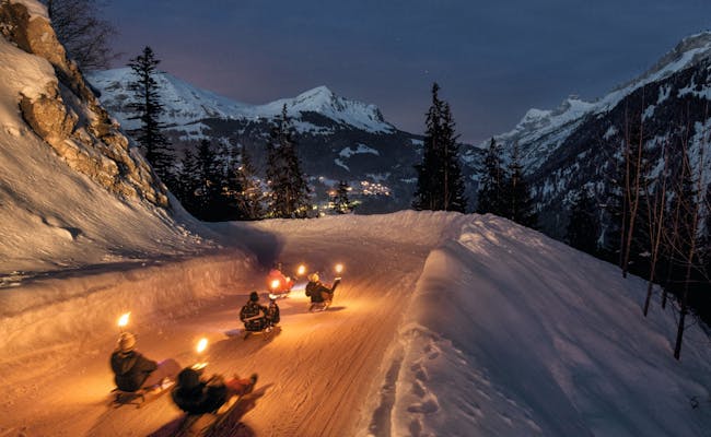 The best combination: night sledding (Photo: Switzerland Tourism)